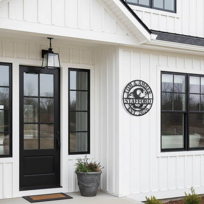 Double Circle Split Letter Flourish Monogram